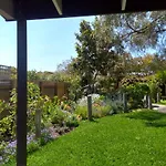Friends Holiday House