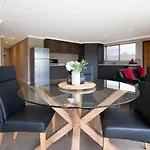 Ocean View Executive Apartment 2
