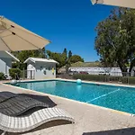 Escape To 64 At Cape View Resort