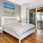 Swell Times Holiday Home Busselton