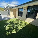 Arlia - Busselton