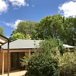 Little Shangri-La