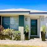 Be Wowed By Bayou - Busselton