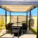 Be Wowed By Bayou - Busselton