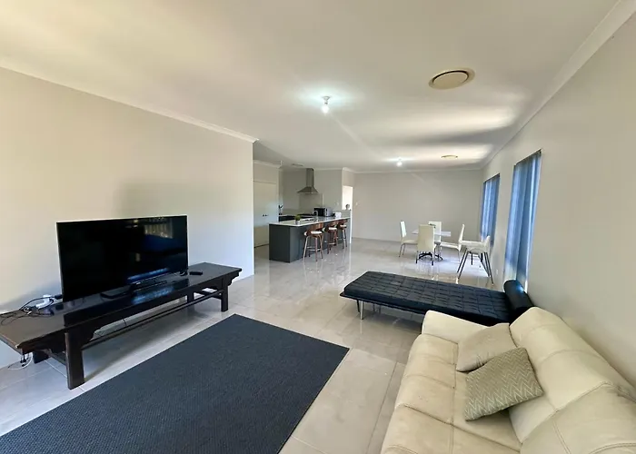 Quiet Busselton Retreat