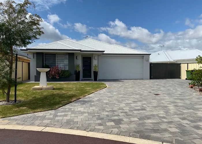Be Wowed By Bayou - Busselton