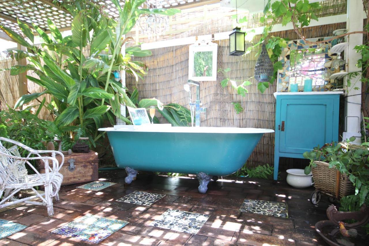 Home, Secret Garden, Hot Outdoor Bath And Pet Friendly *