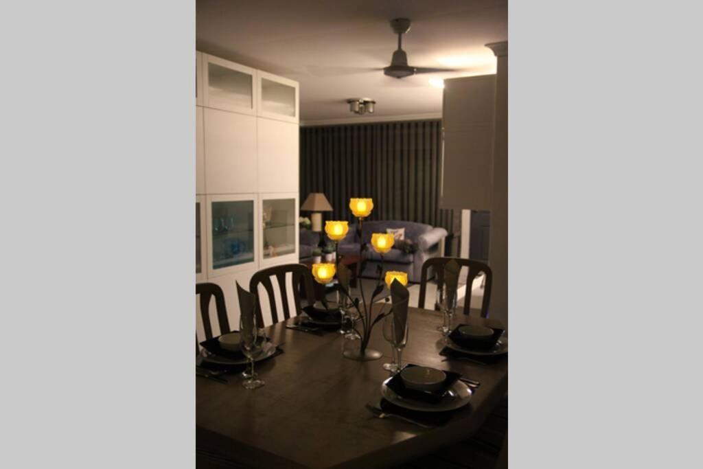 Holiday home Home, Secret Garden, Hot Outdoor Bath And Pet Friendly *