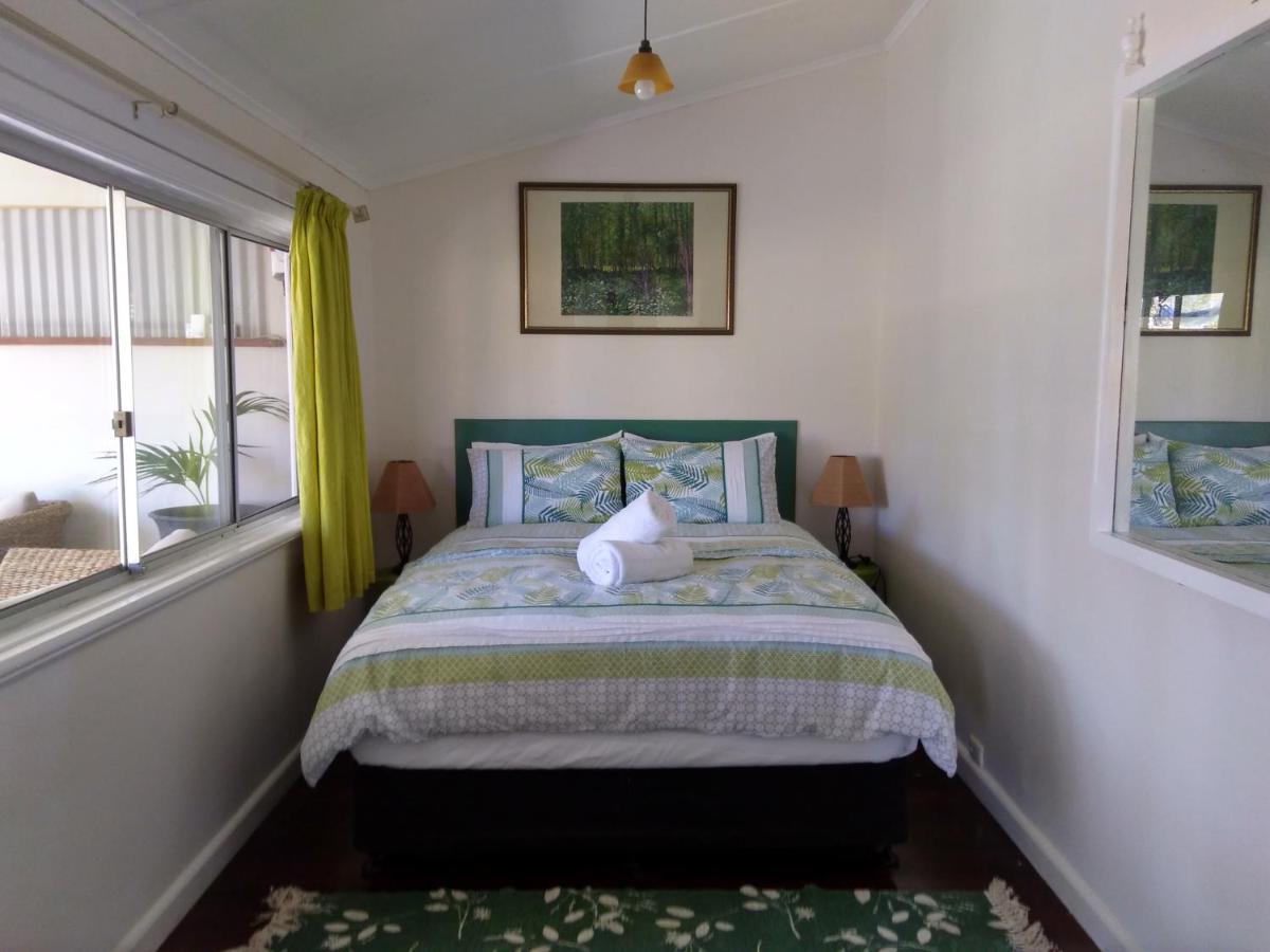 Friends Holiday House