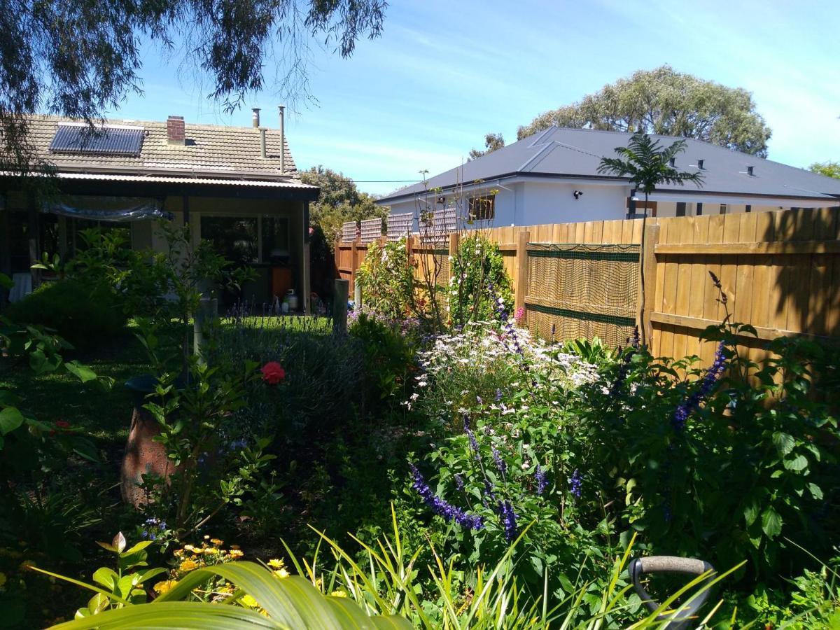 Friends Holiday House * Busselton