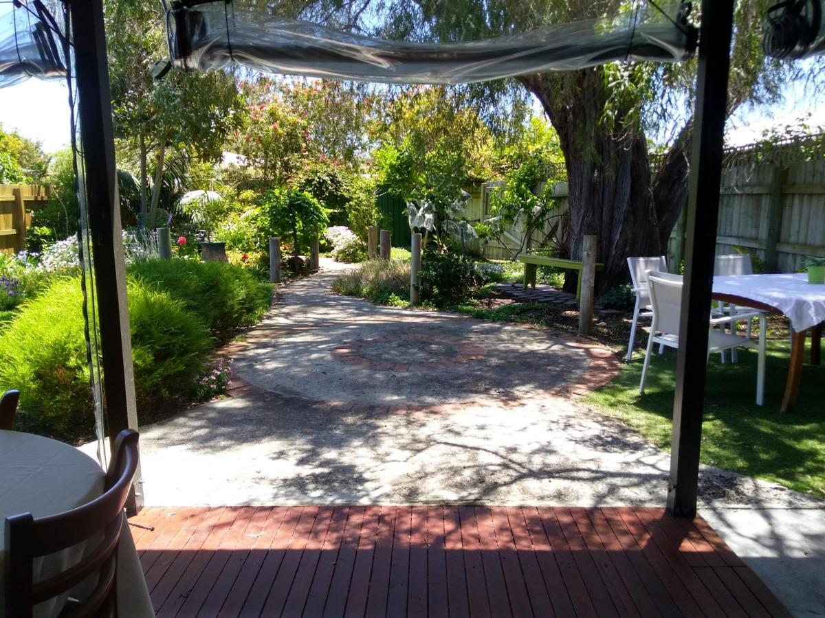 Friends Holiday House * Busselton