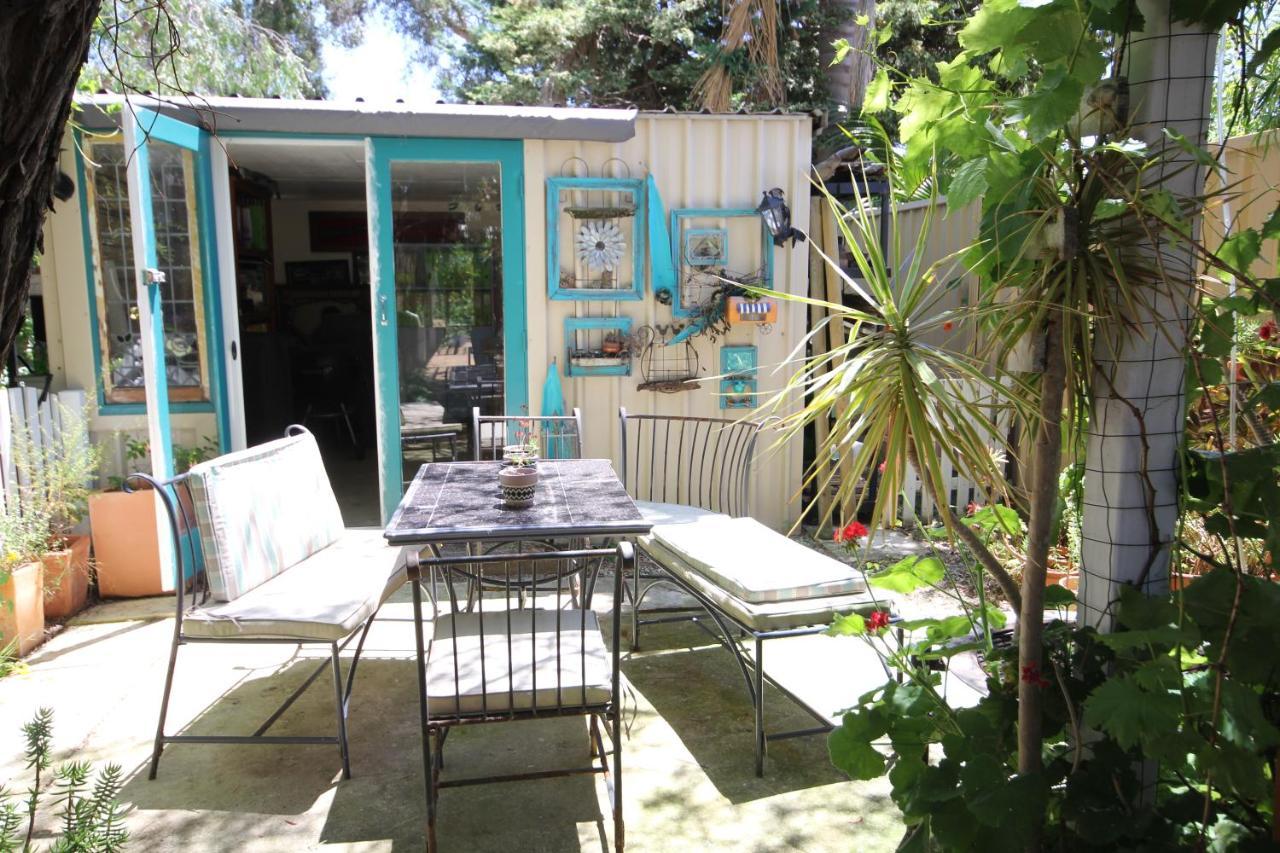 Holiday home Home, Secret Garden, Hot Outdoor Bath And Pet Friendly *