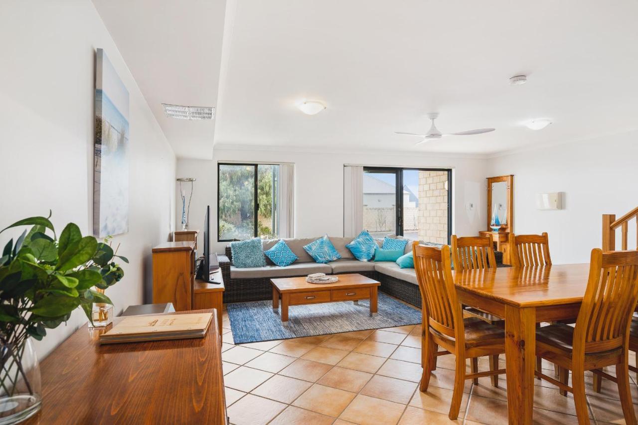 Holiday home Decked Out, Geographe Marina Busselton