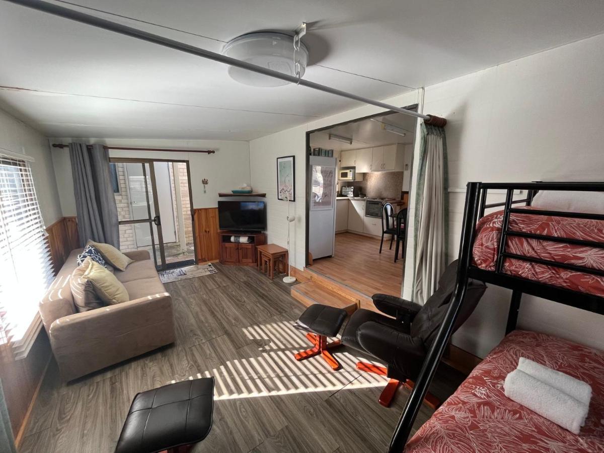 Goin Coastal Chalet Busselton