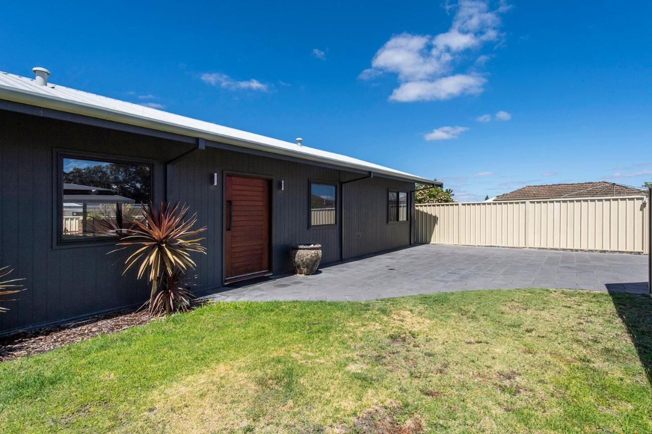 Bayside Luxury Escape With Wifi Holiday home Busselton