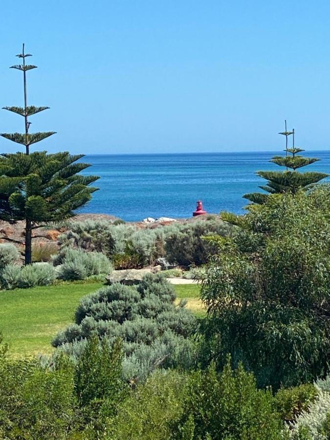 On The Holiday home Busselton