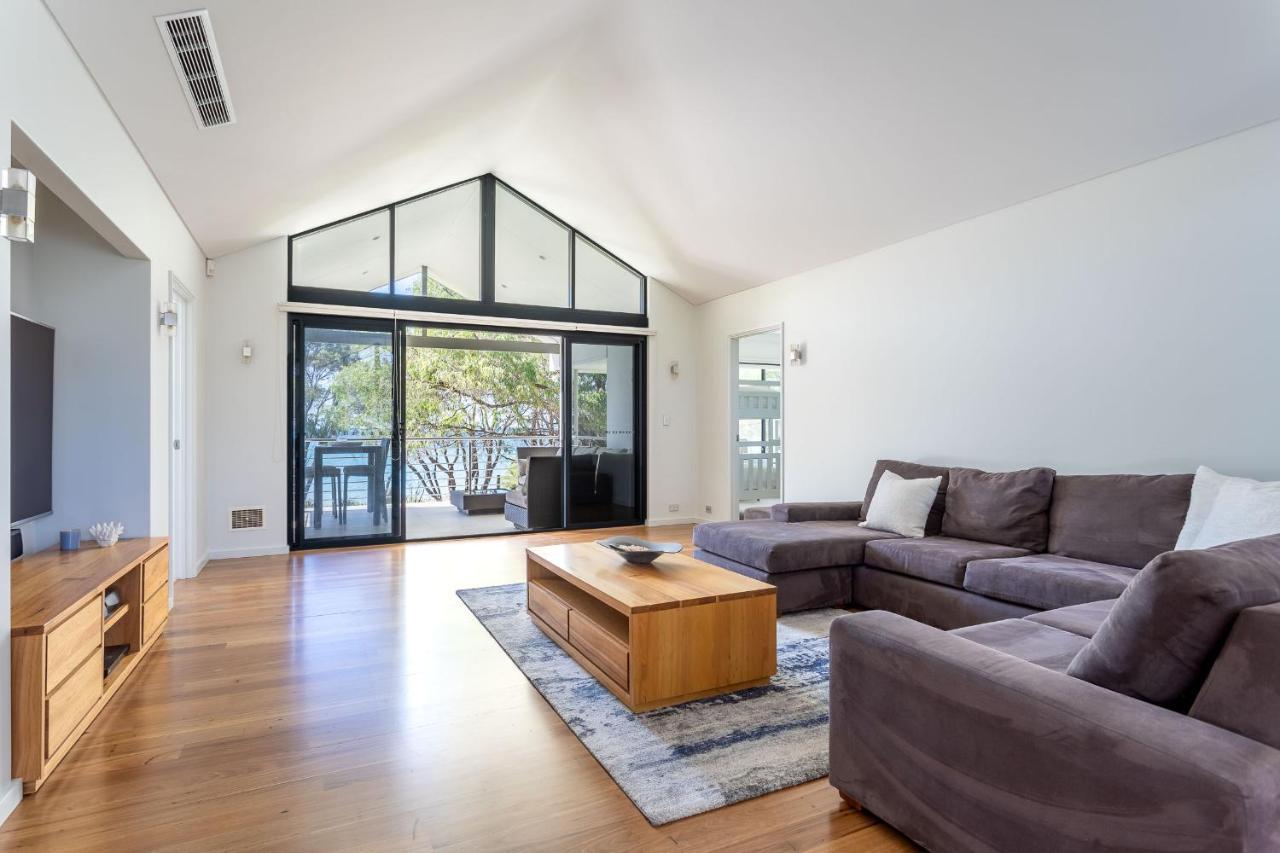Beachfront I Private Holiday home Busselton