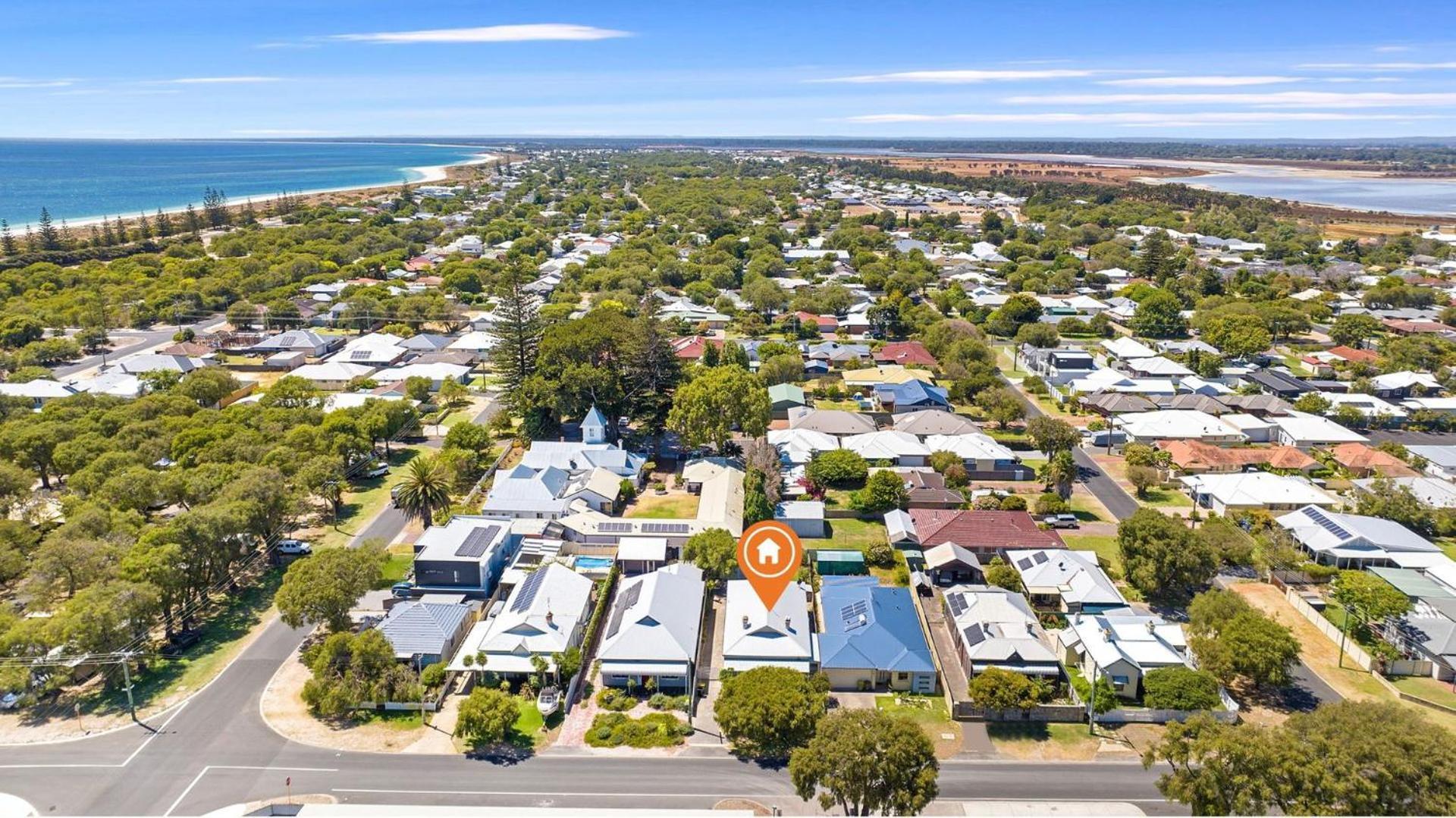 Carey With Wifi * Busselton