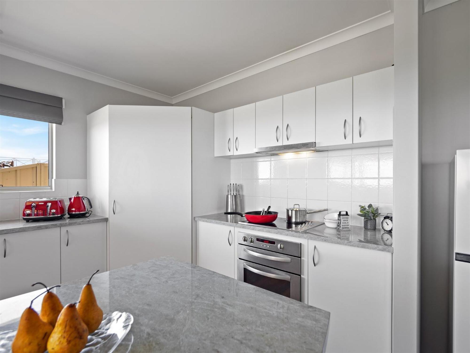 The Dunes Pet Friendly Beachfront Family Retreat *