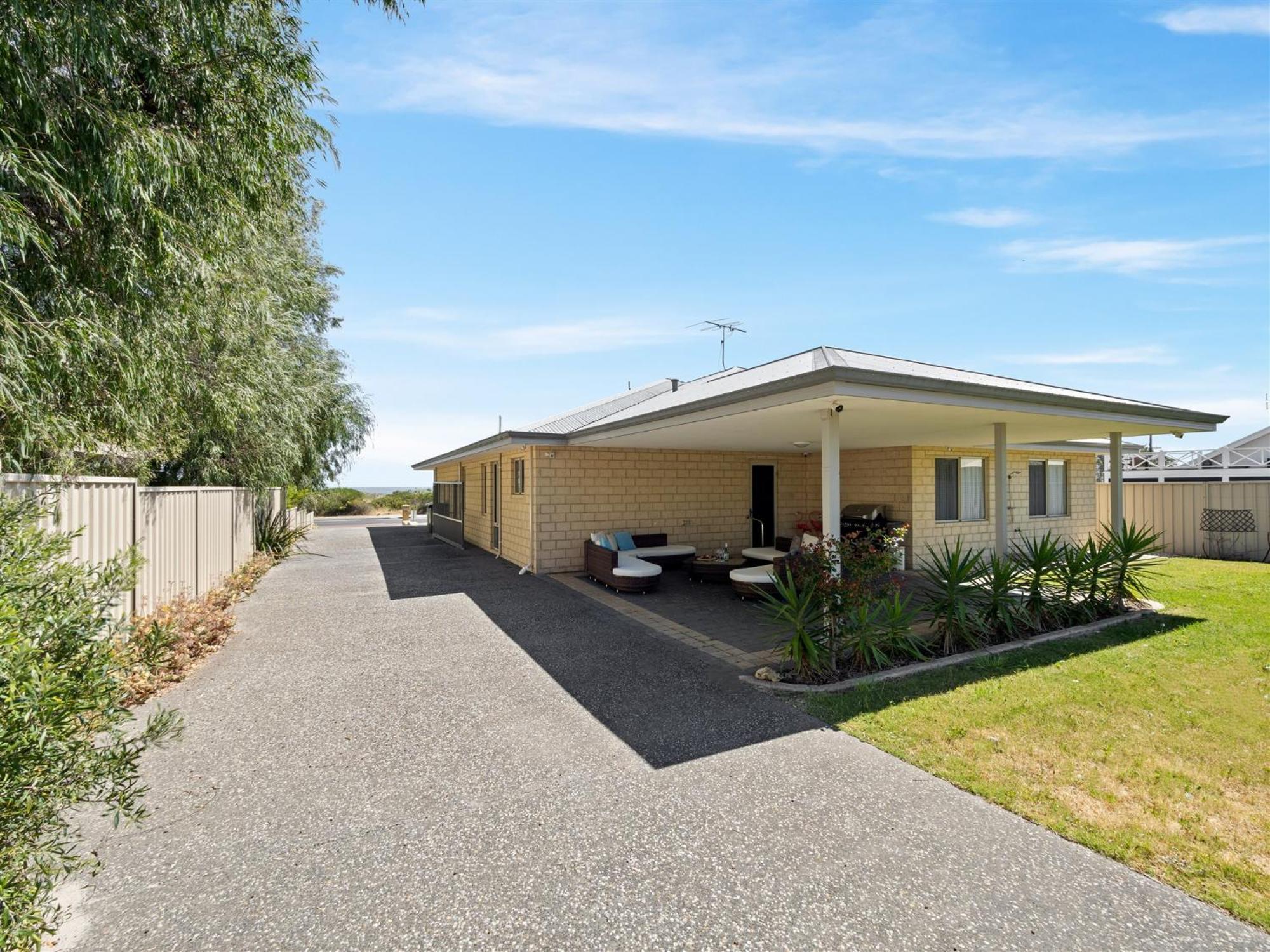 The Dunes Pet Friendly Beachfront Family Retreat Busselton