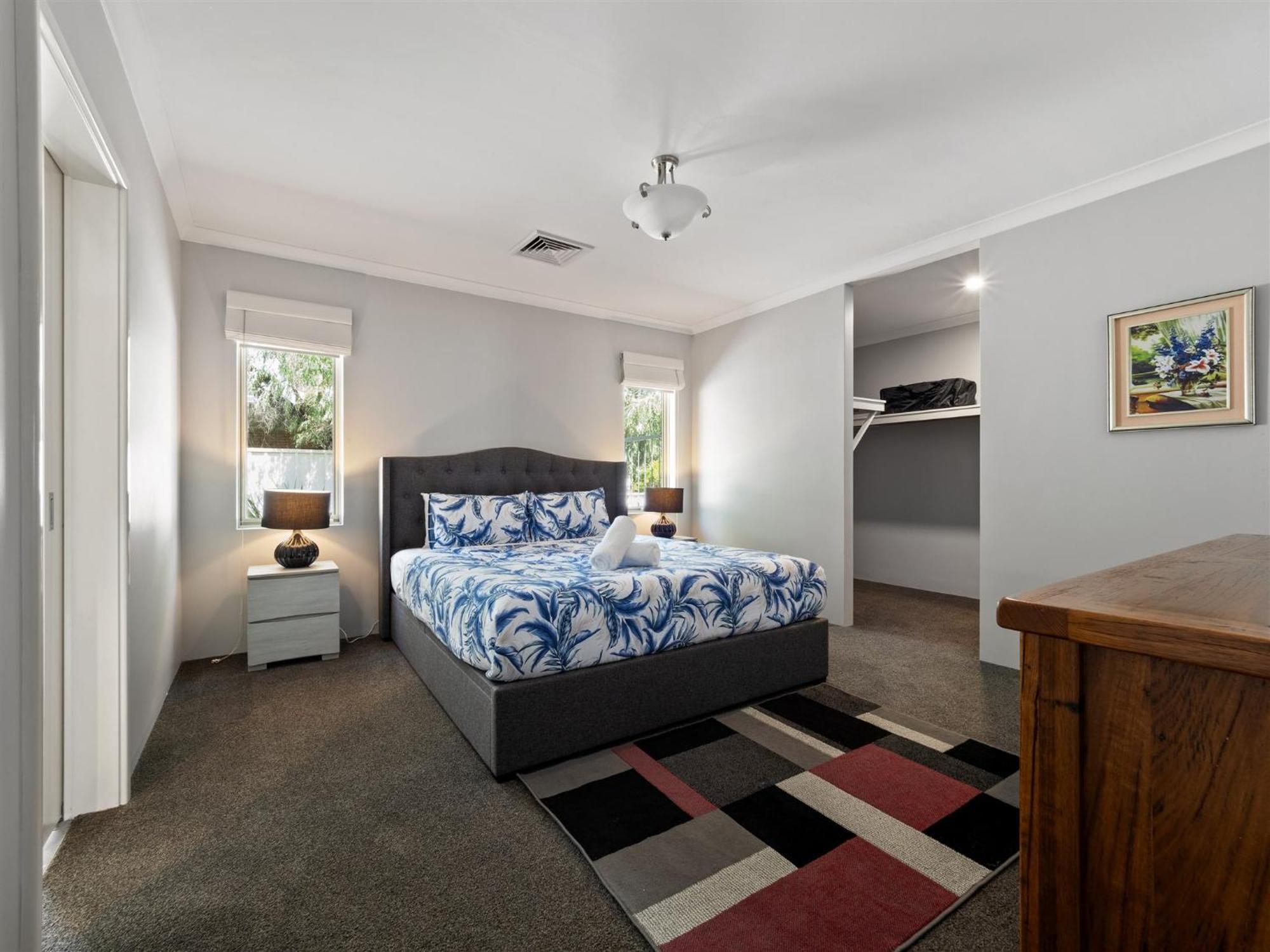 Holiday home The Dunes Pet Friendly Beachfront Family Retreat *
