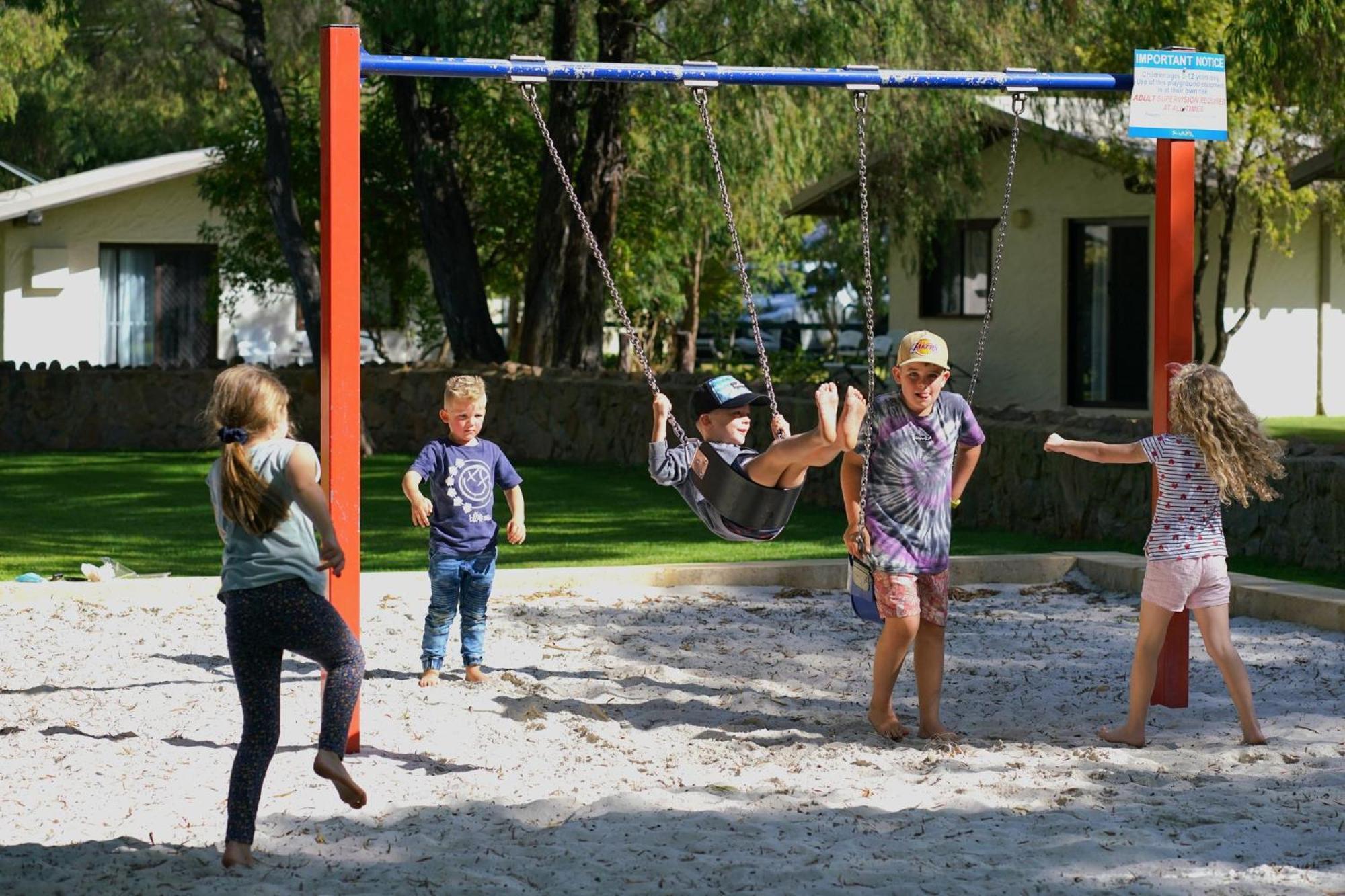 Sandy Bay 4* Busselton