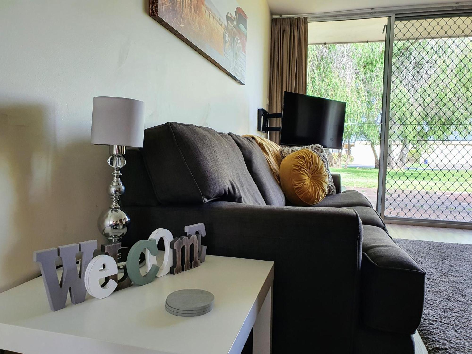 Units * Busselton