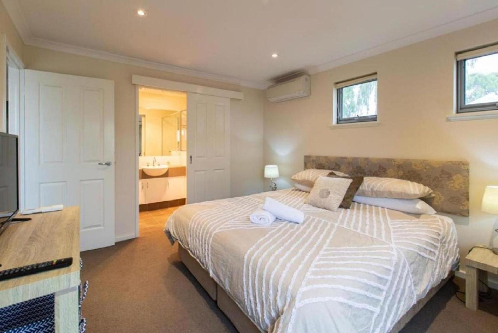 Villa By The Sea At Cape View *