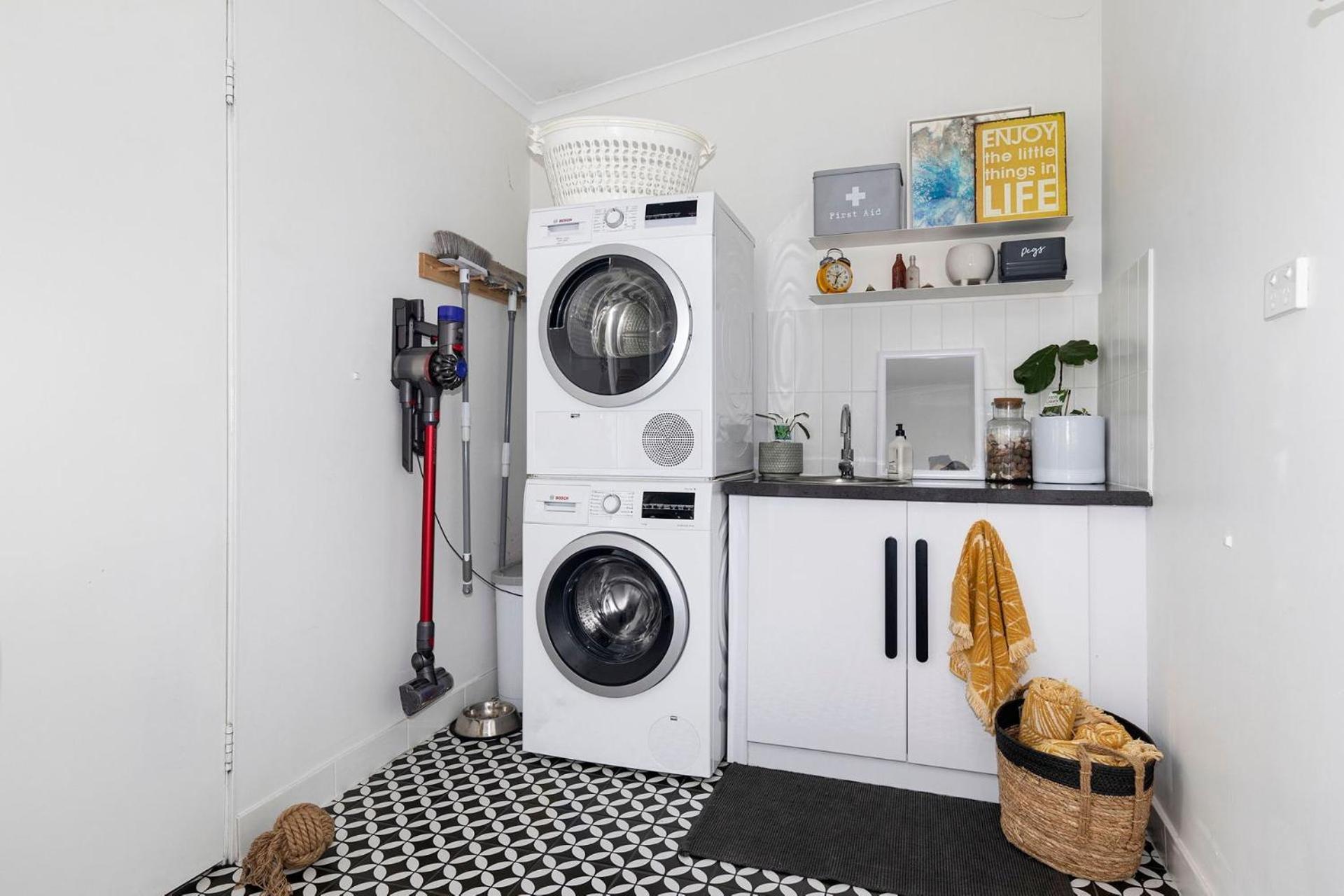 Holiday home Fairbairn House Busselton