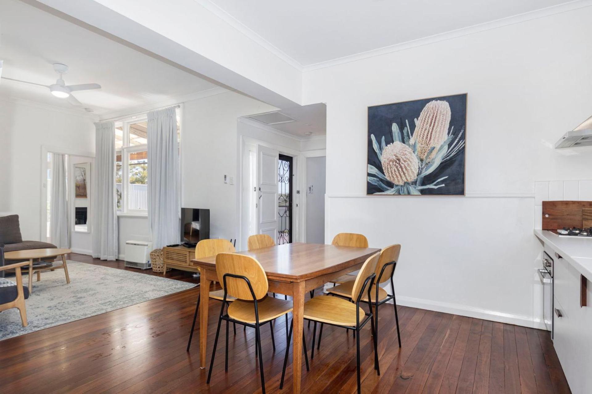 Fairbairn House * Busselton
