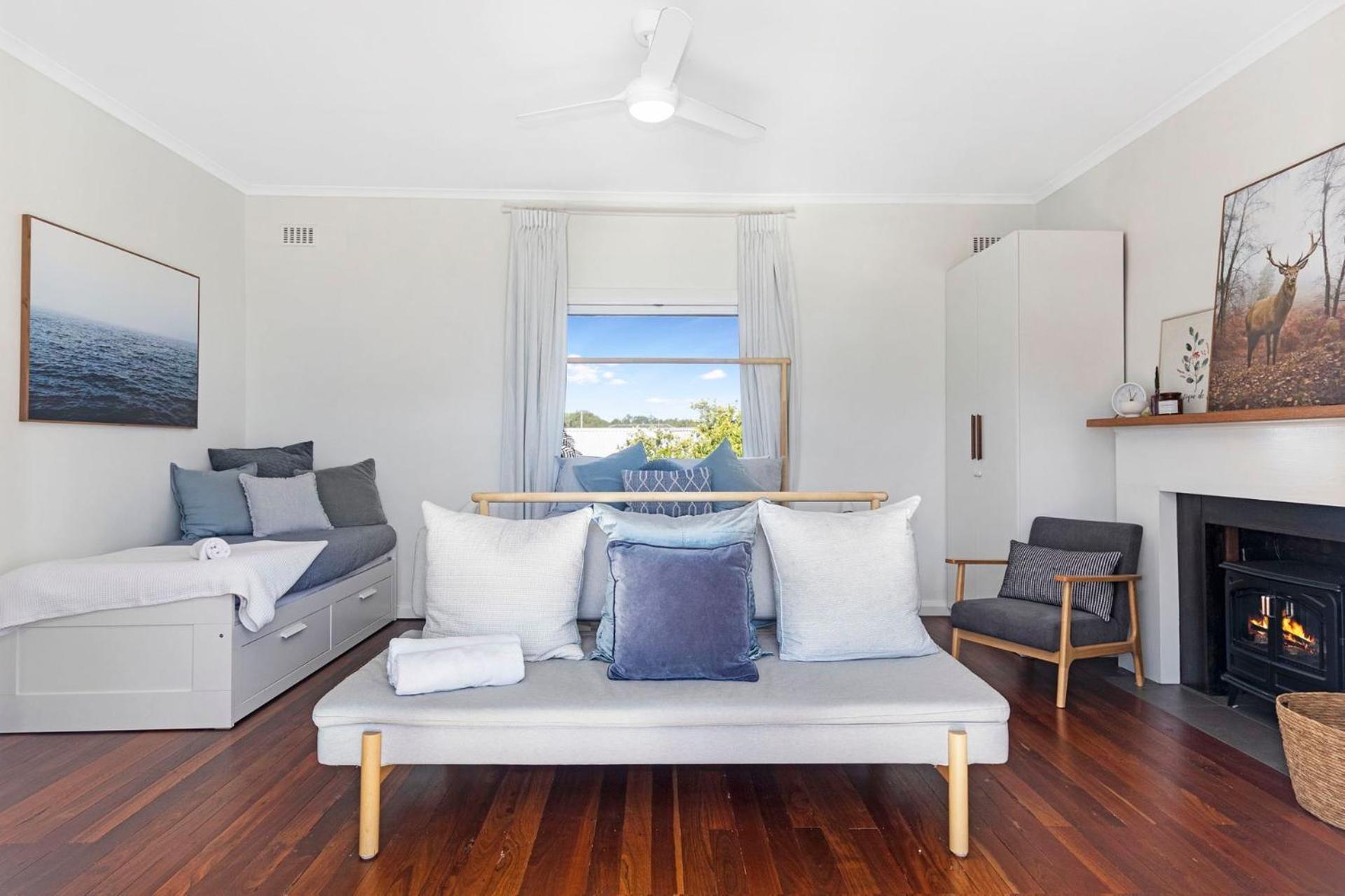 Holiday home Fairbairn House *