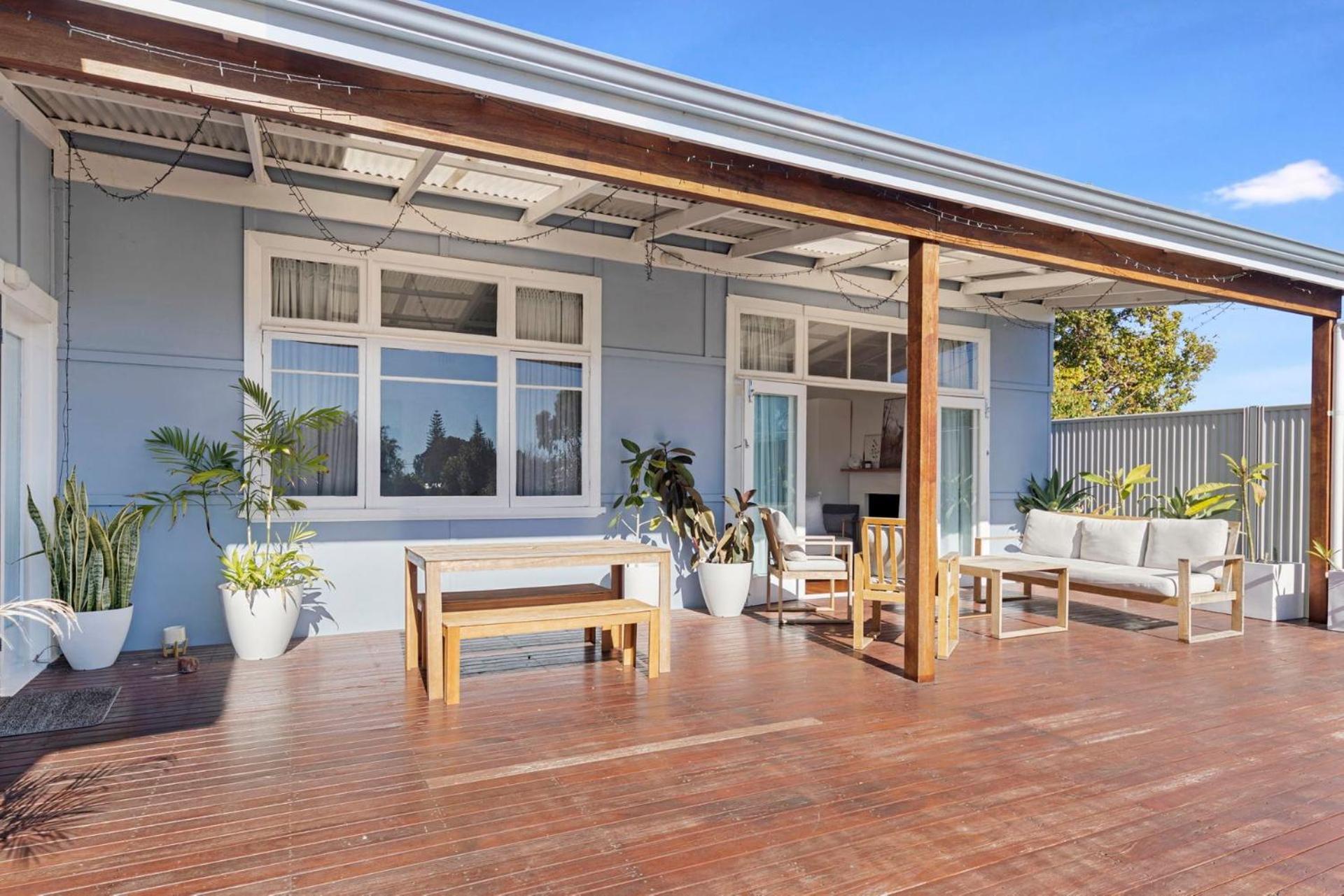 Fairbairn House Holiday home Busselton