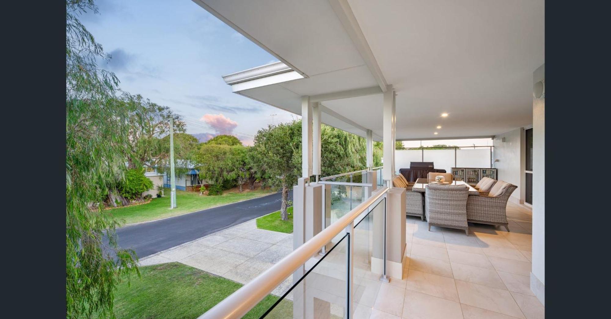 Holiday home Foreshore Escape - Your Ultimate Coastal Retreat