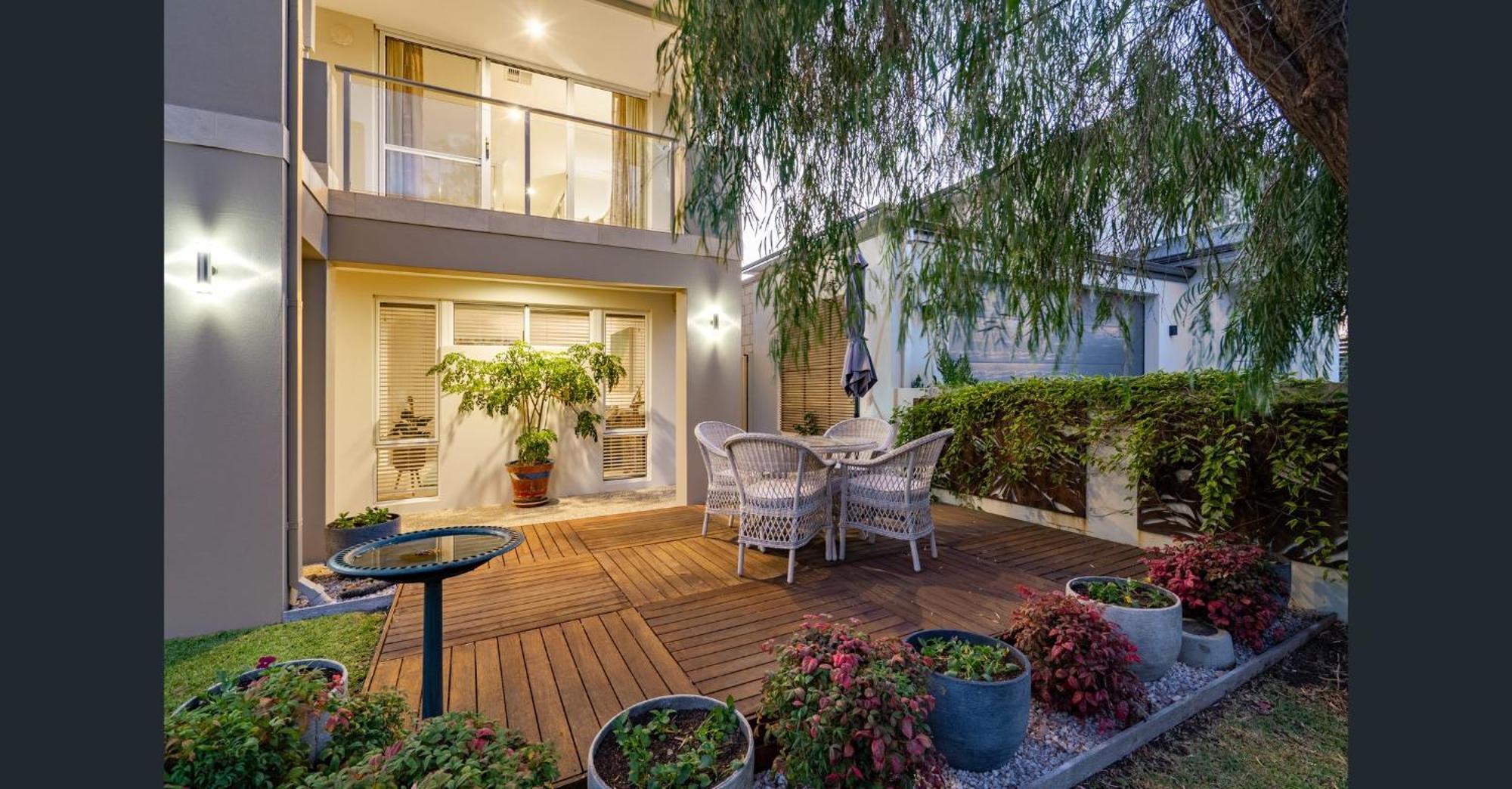 Holiday home Foreshore Escape - Your Ultimate Coastal Retreat *