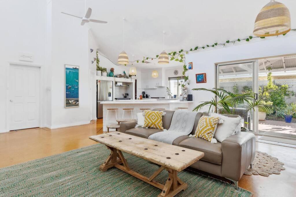 Holiday home Spacious & Artistic Pet Friendly Beachside Retreat Busselton