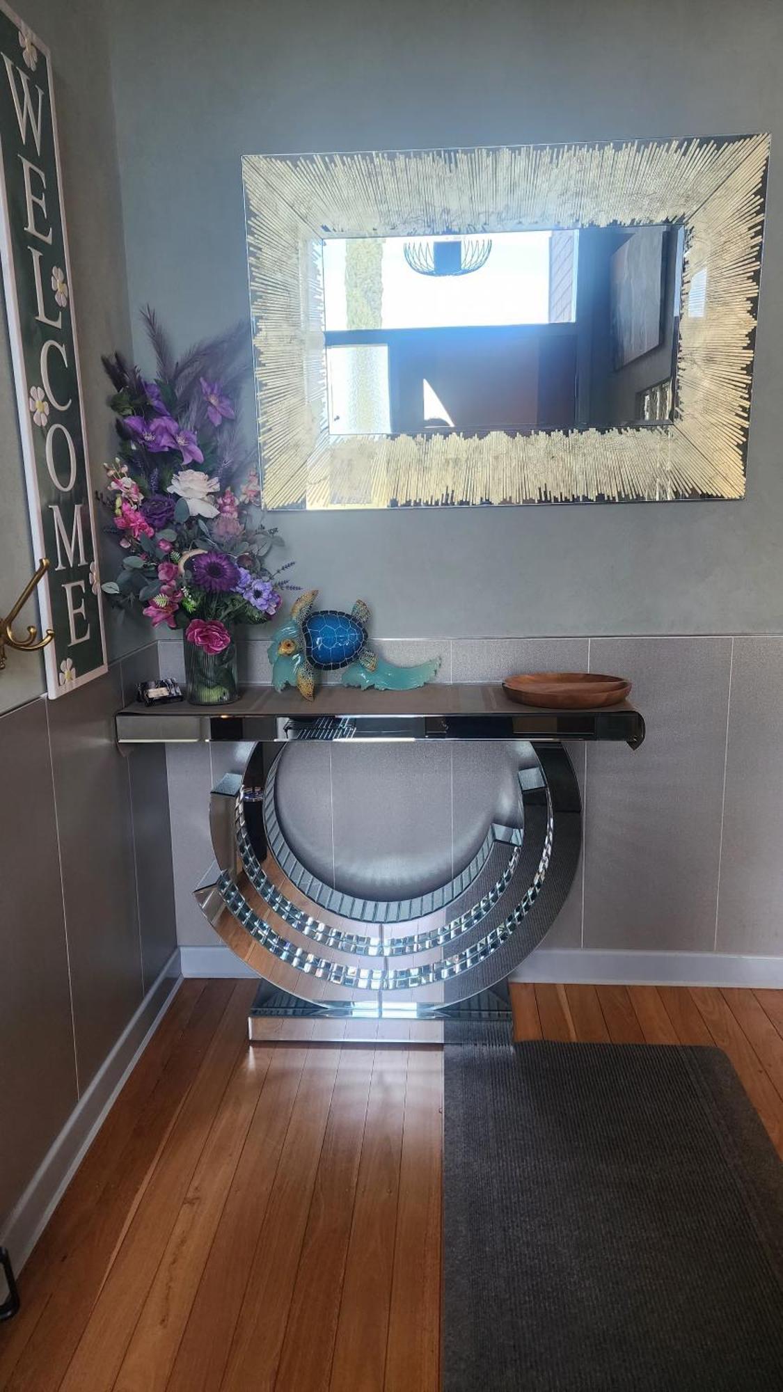 Boutique Style Near Jetty Holiday home