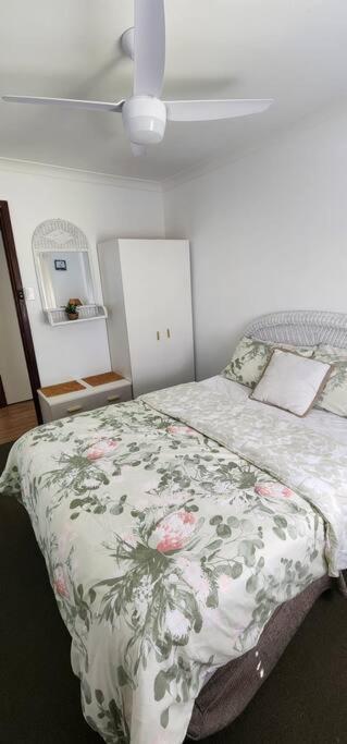 Holiday home Abbey *