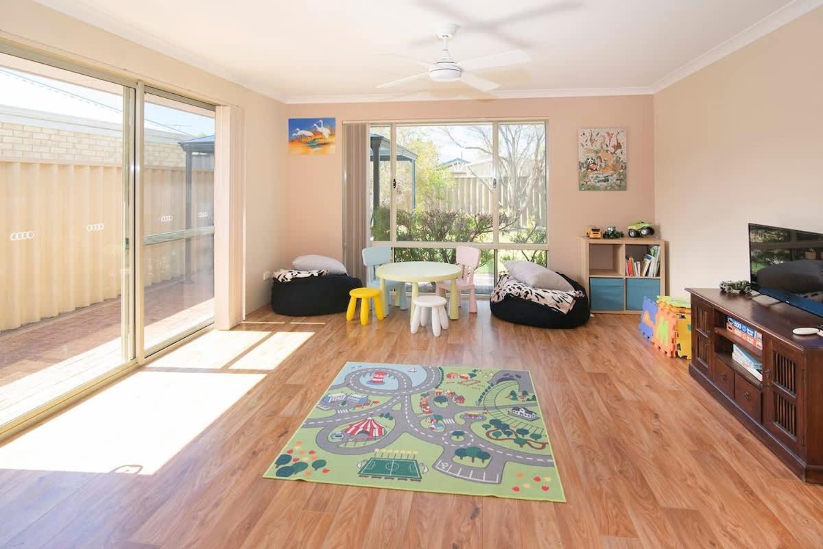 Retreat On Broadwater, Pet Friendly