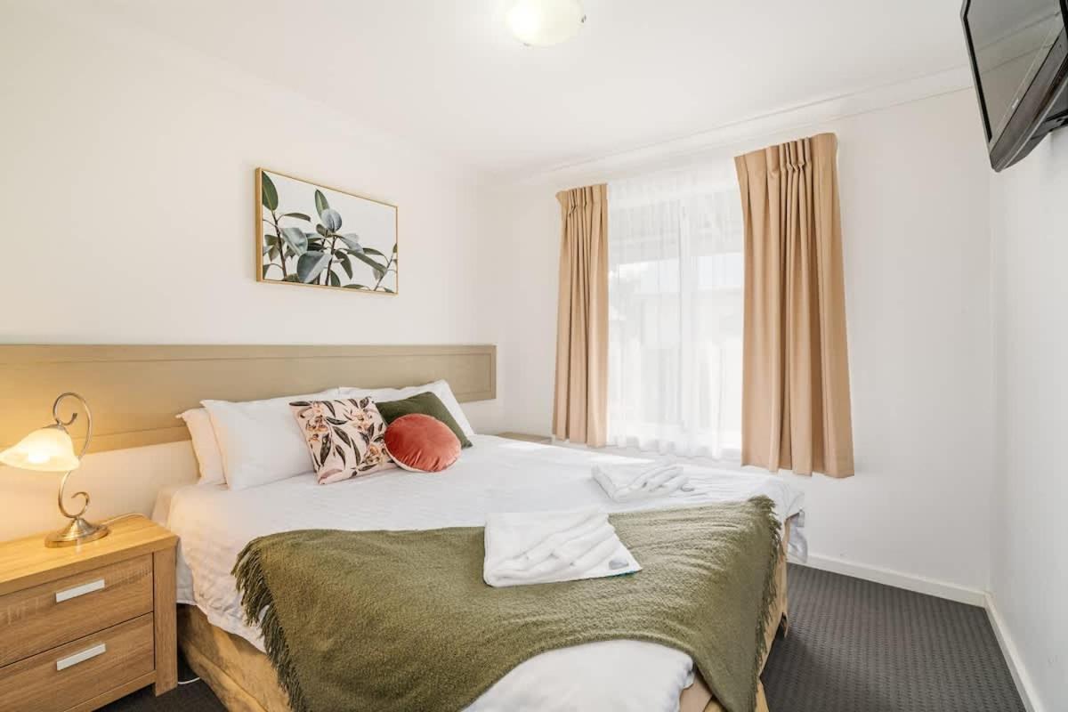 54@capeview, Geographe Bay Apartment