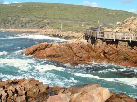 Sandy Bay Holiday park