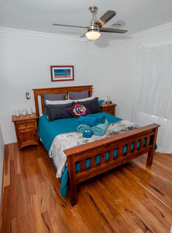 Sandpiper Apartment *