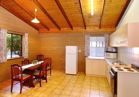 Sandy Bay Holiday park 4*