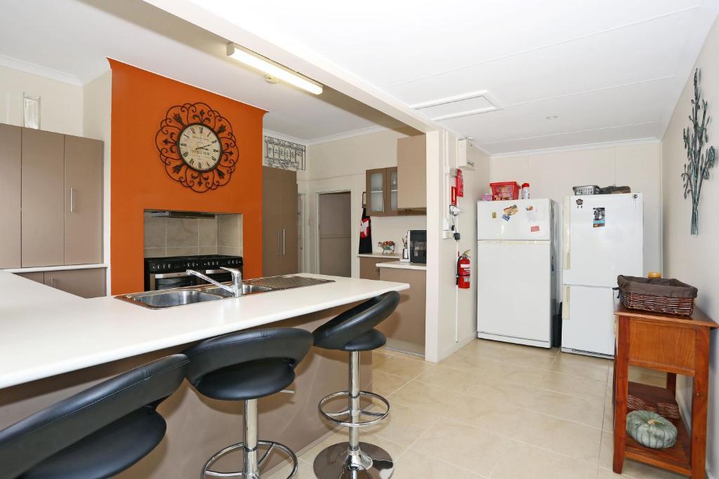 Busselton Guest House Guest house 4*