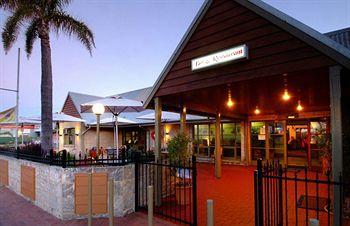 Hotel Nightcap At The Ship 3*