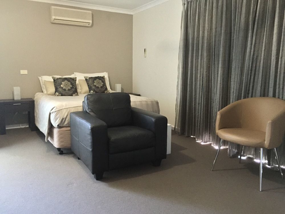 Martin Fields Retreat Busselton
