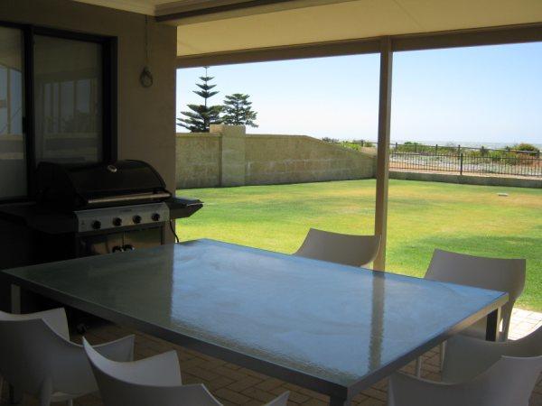 On The Holiday home Busselton