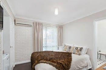 Bed & Breakfast Martin Fields Retreat