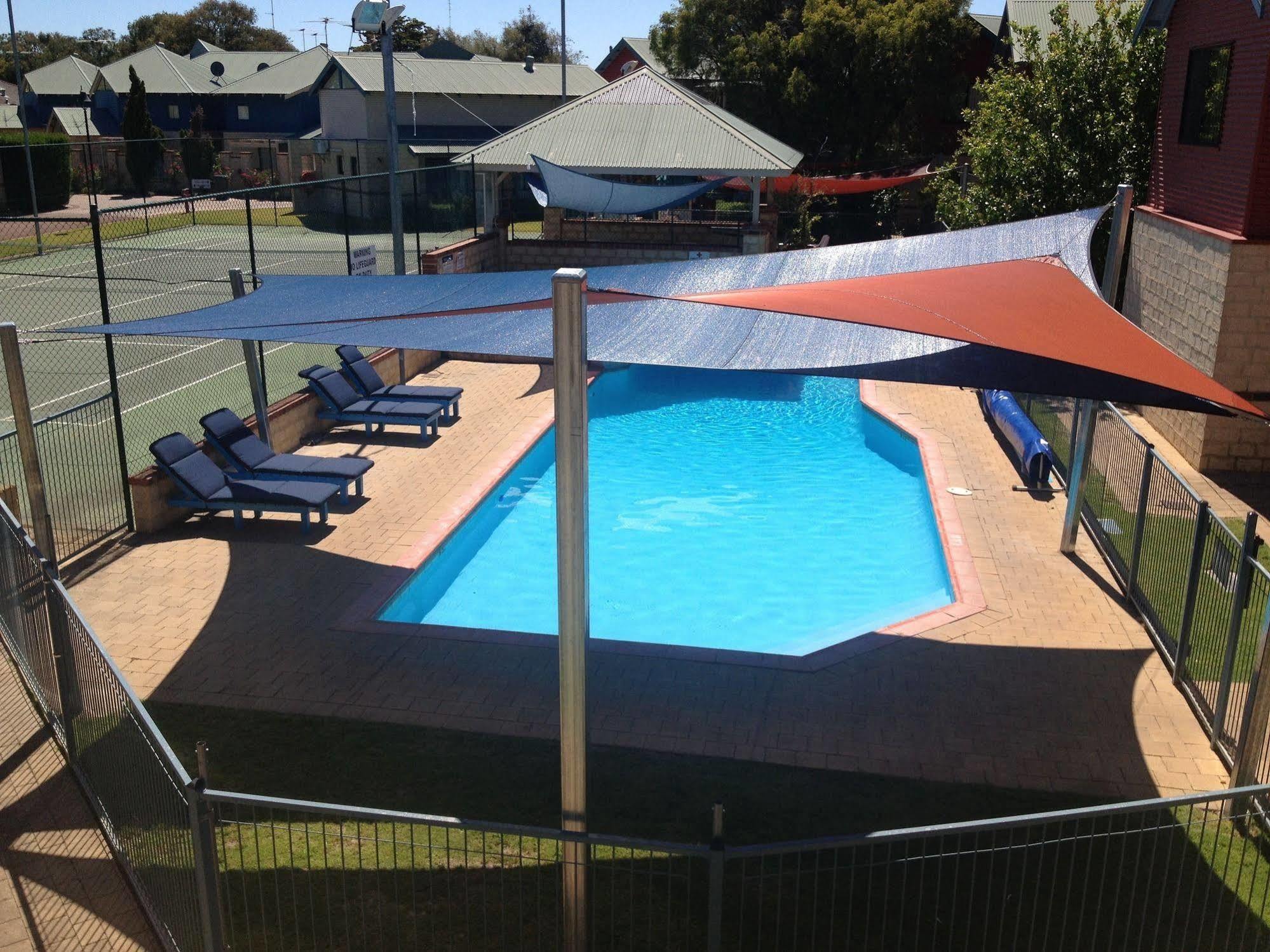 Amalfi 4* Busselton