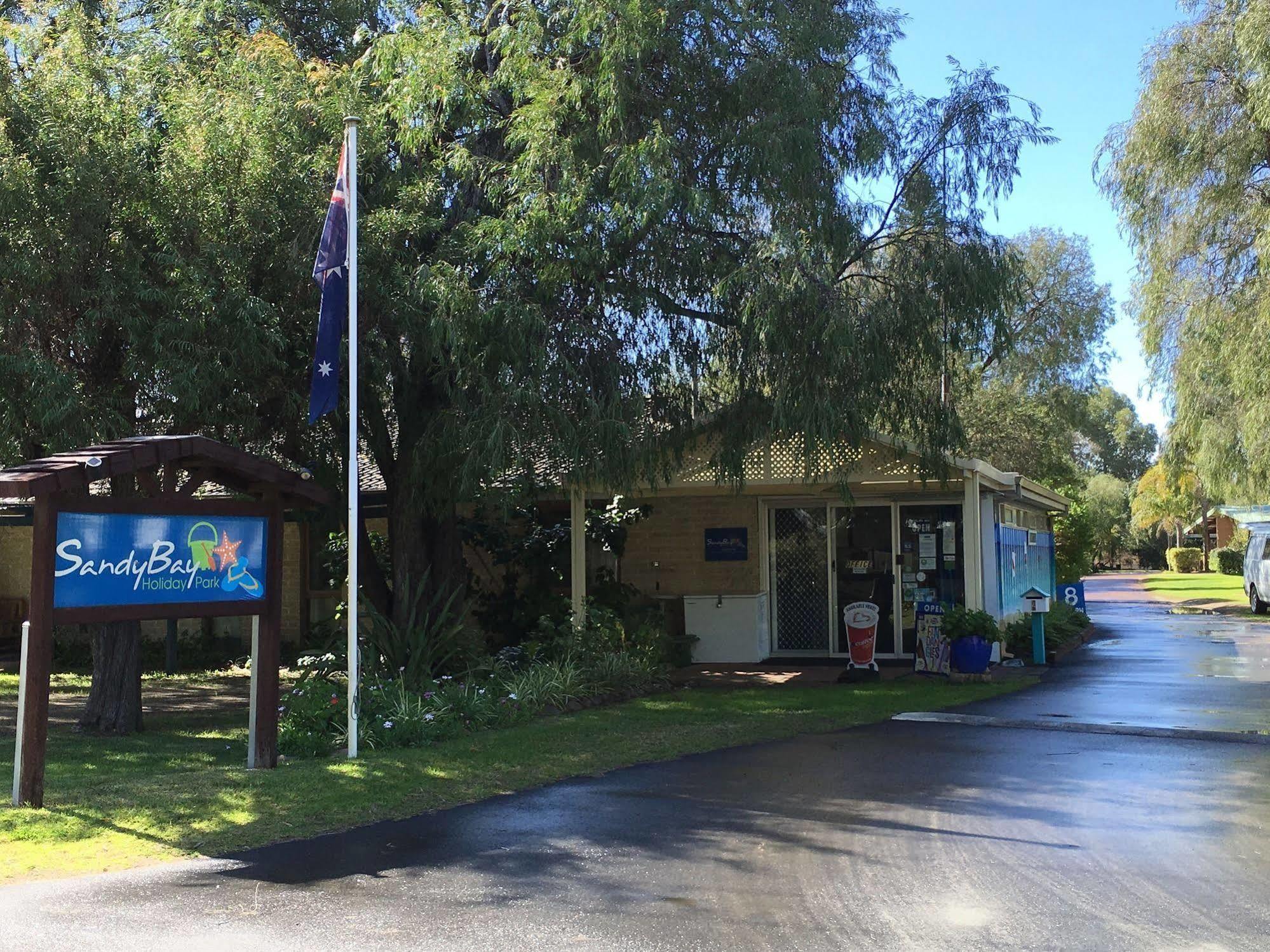 Sandy Bay 4*