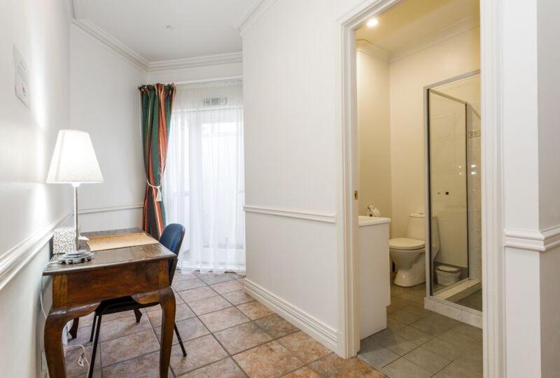 Bed & Breakfast Inn The Tuarts Guest Lodge Busselton Accommodation - Adults Only Busselton